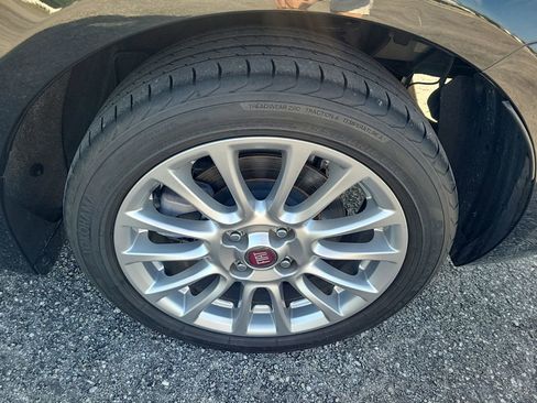 Used 2018 FIAT 124 Spider Classica RWD image 8