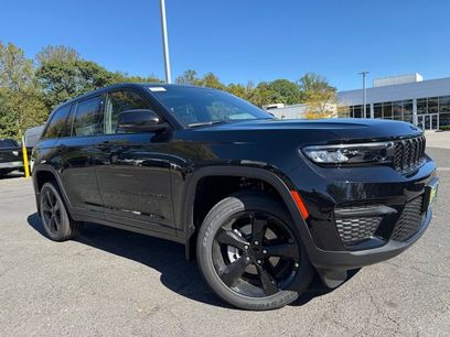 New 2025 Jeep Grand Cherokee Altitude