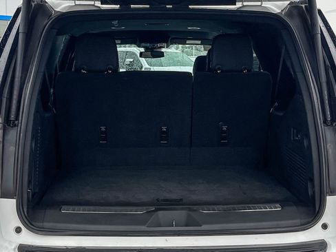 Used 2023 Chevrolet Suburban Premier image 55