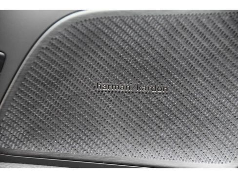 Certified 2023 Volvo S60 B5 Plus w/ Climate Package image 28