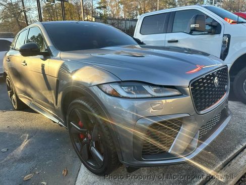 Used 2022 Jaguar F-PACE SVR AWD/4WD image 2