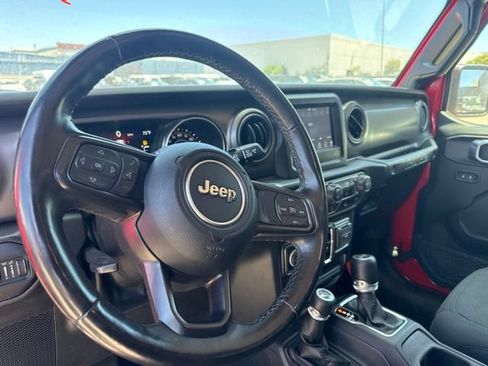Used 2022 Jeep Wrangler Unlimited Sport AWD/4WD image 10