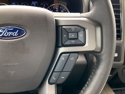 Used 2020 Ford Expedition XLT w/ Equipment Group 202A RWD image 24