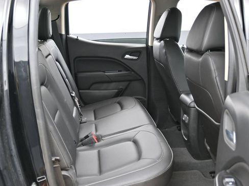 Used 2022 GMC Canyon Elevation w/ Elevation Premium Package AWD/4WD image 32