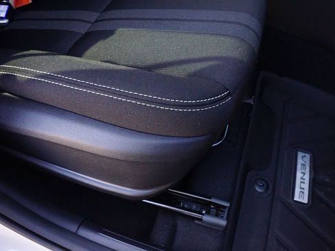 New 2026 Hyundai Venue SEL image 24