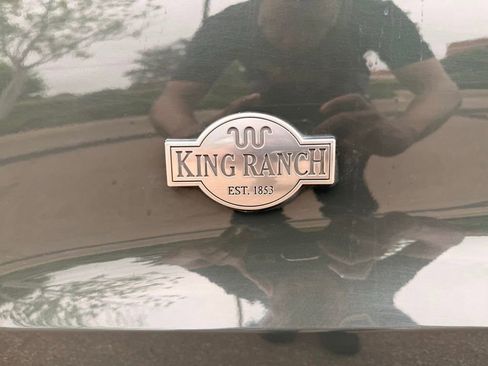 Used 2023 Ford Explorer King Ranch w/ Technology Package RWD image 14