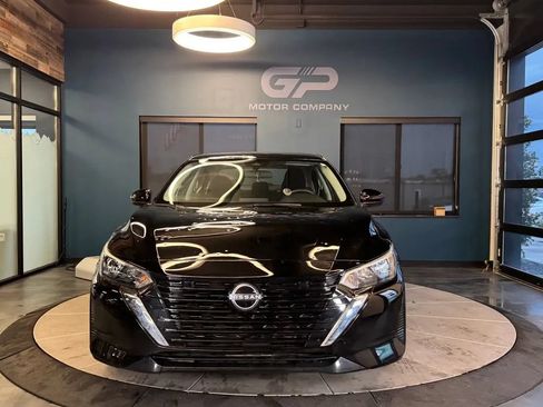Used 2024 Nissan Sentra S FWD image 8