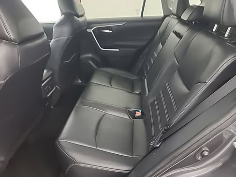Used 2021 Toyota RAV4 XLE Premium AWD/4WD image 20