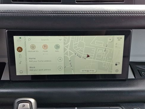 Used 2024 Land Rover Defender 90 S image 17