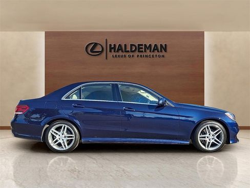 Used 2014 Mercedes-Benz E 350 4MATIC Sedan image 6