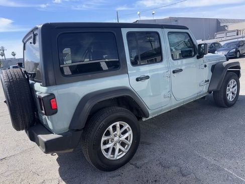 Used 2023 Jeep Wrangler Unlimited Sport AWD/4WD image 4