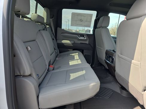 New 2026 Chevrolet Silverado 1500 LTZ w/ Technology Package AWD/4WD image 15