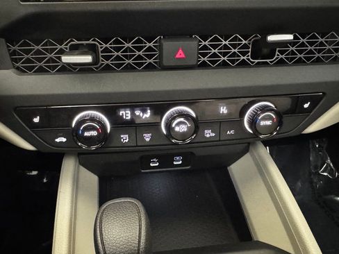 Used 2025 Honda Accord SE image 22