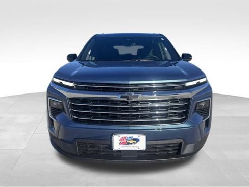 Certified 2026 Chevrolet Traverse LT w/ Driver Confidence Package image 9