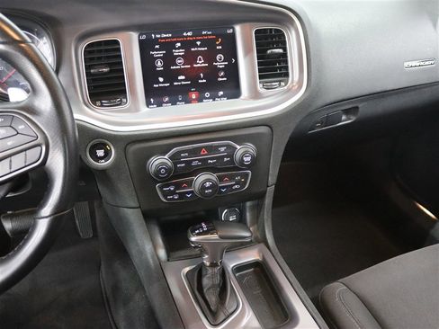 Used 2022 Dodge Charger R/T image 38