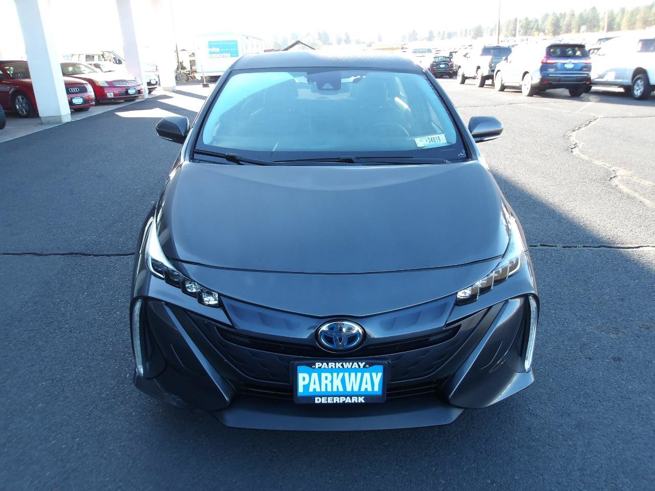 Used 2018 Toyota Prius Prime Premium FWD image 8
