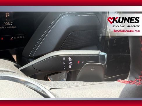 Used 2026 GMC Yukon AT4 Ultimate w/ LPO, Floor Liner Package AWD/4WD image 15