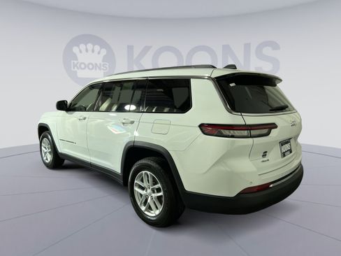 Used 2023 Jeep Grand Cherokee L Laredo AWD/4WD image 14