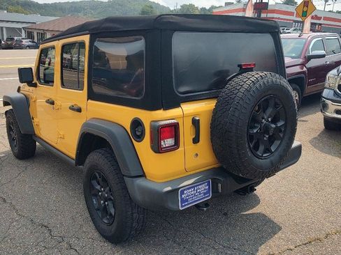 Used 2021 Jeep Wrangler Unlimited Sport AWD/4WD image 5