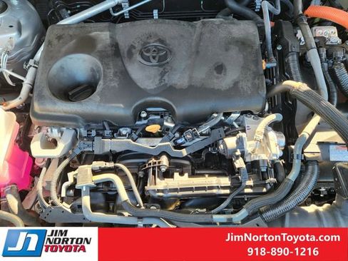 Used 2023 Toyota RAV4 XLE Premium image 33