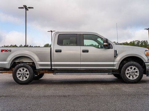 Certified 2020 Ford F250 XL w/ STX Appearance Package image 8