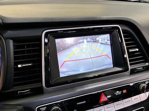 Used 2019 Hyundai Sonata Limited image 23