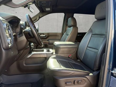 Used 2023 GMC Sierra 2500 Denali w/ Denali Ultimate Package AWD/4WD image 19