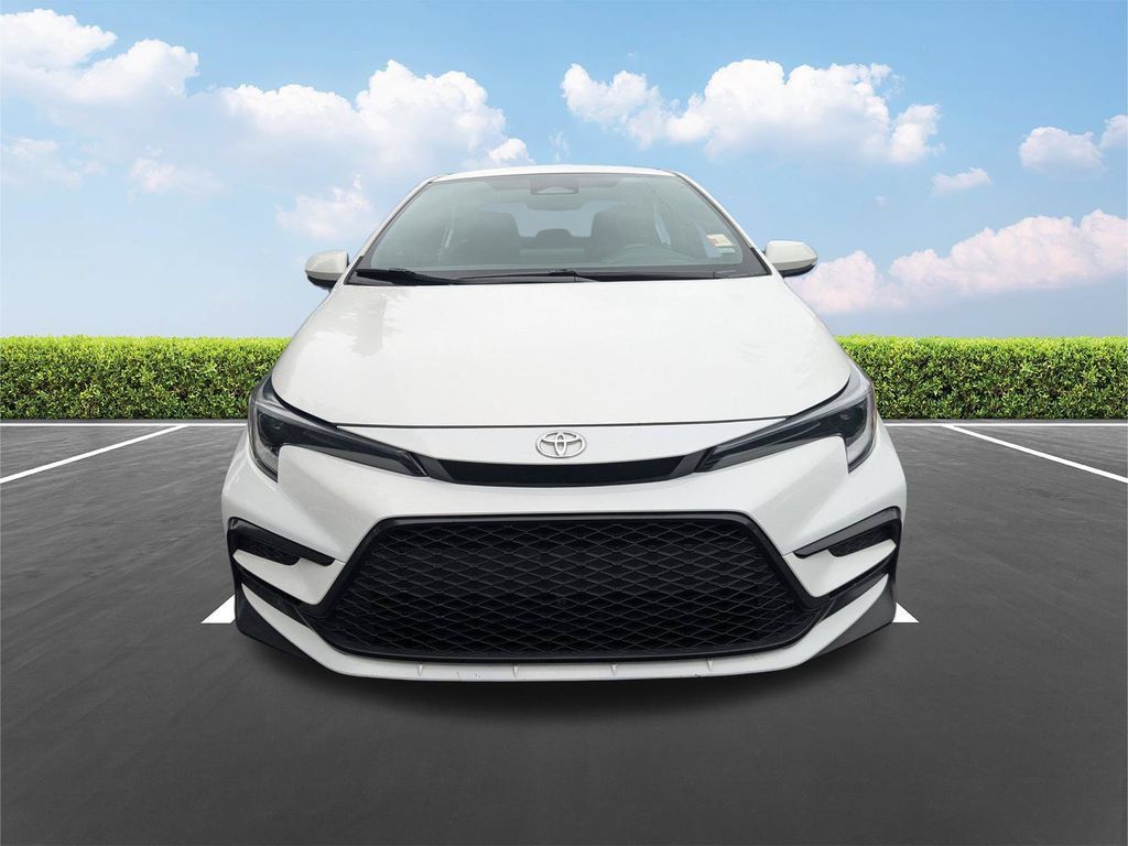 Certified 2024 Toyota Corolla SE FWD image 11