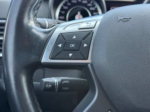 Used 2014 Mercedes-Benz ML 63 AMG 4MATIC image 29