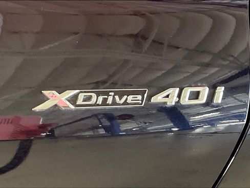 Certified 2025 BMW X6 xDrive40i w/ Climate Comfort Package AWD/4WD image 9