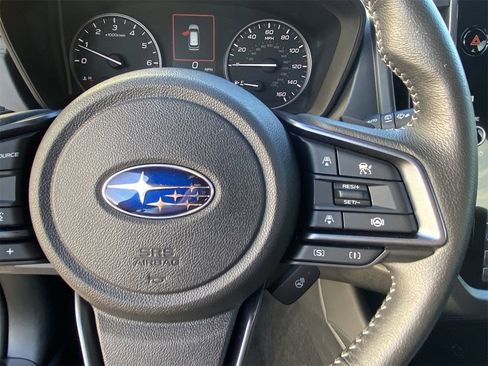 Used 2025 Subaru Forester Limited image 21