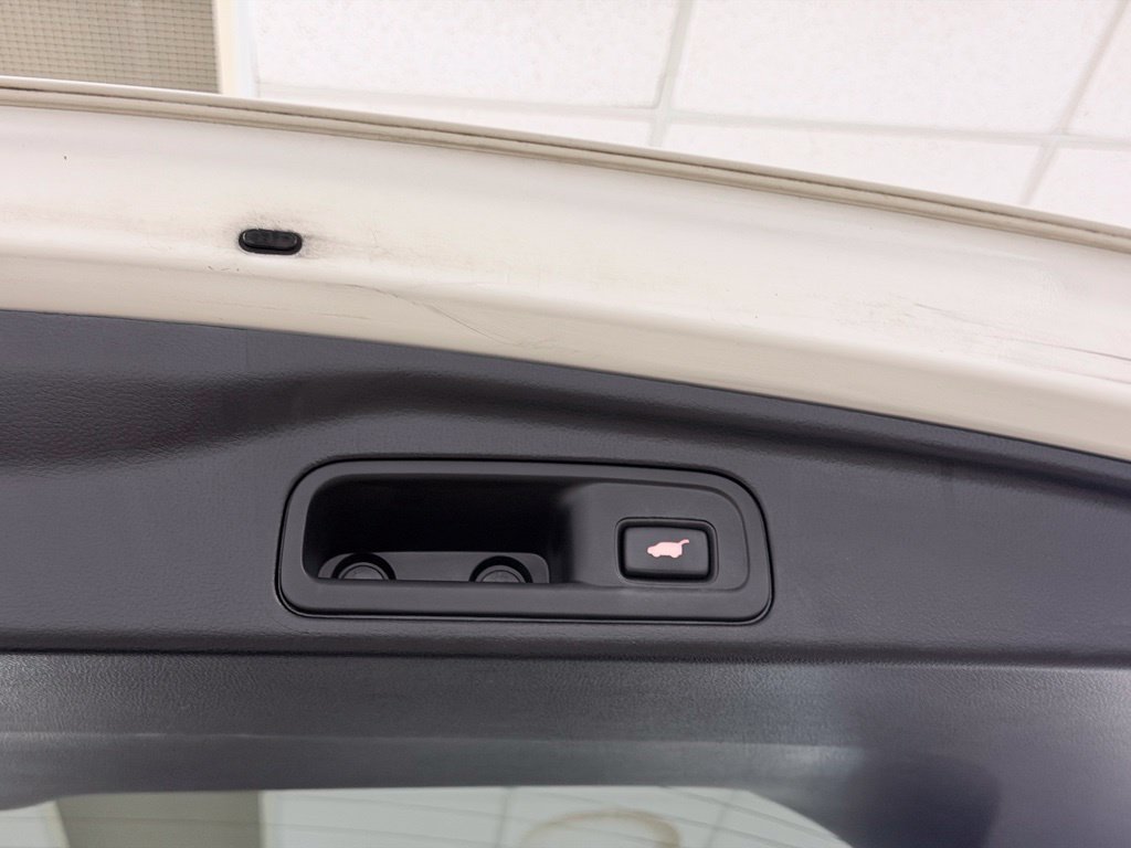 Used 2020 Honda Pilot Elite image 38