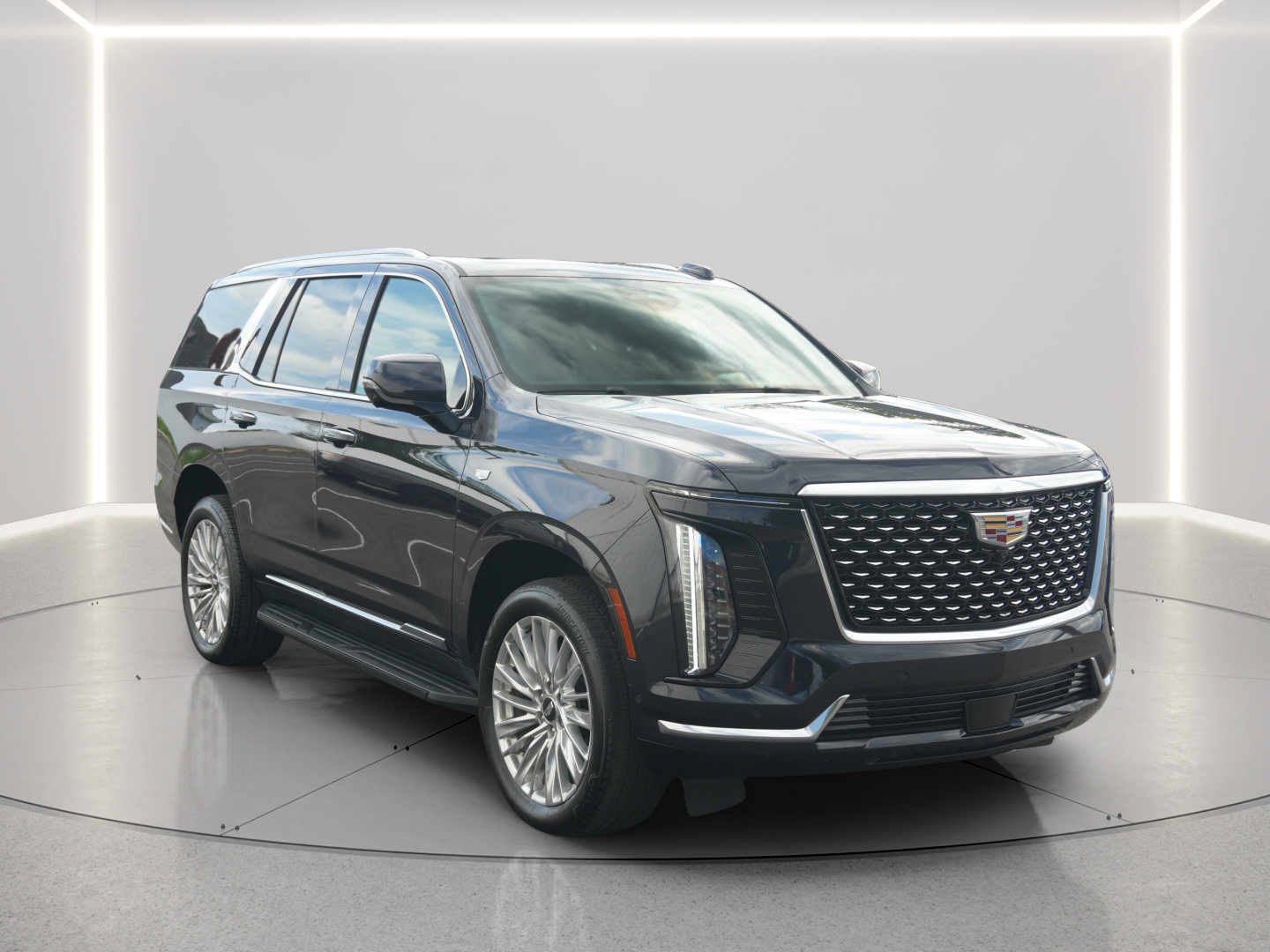 Used 2025 Cadillac Escalade Premium Luxury AWD/4WD image 7