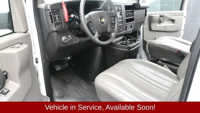 Used 2024 Chevrolet Express 3500 LS RWD image 18