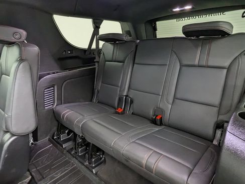 Used 2024 Chevrolet Suburban RST w/ Luxury Package AWD/4WD image 36