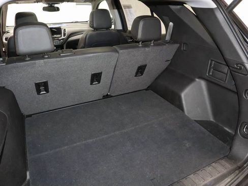 Used 2022 Chevrolet Equinox Premier FWD image 15
