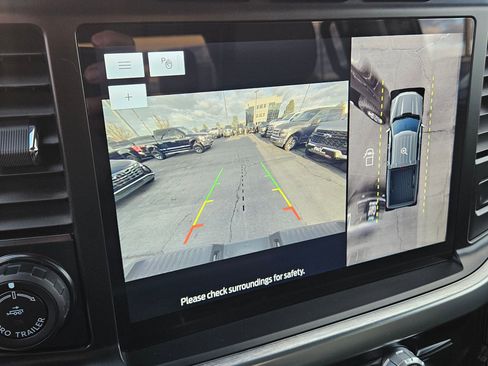 Used 2023 Ford F150 Lariat w/ Trailer Tow Package image 26