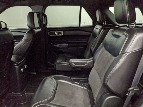 Certified 2022 Ford Explorer ST image 23