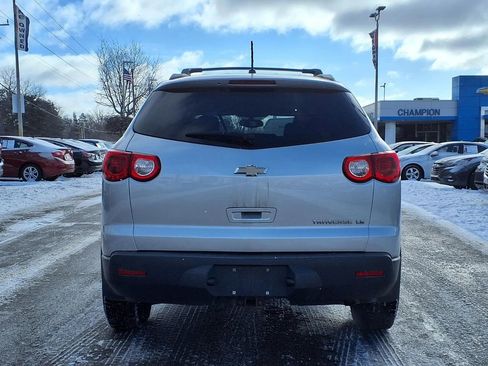 Used 2012 Chevrolet Traverse LS image 6