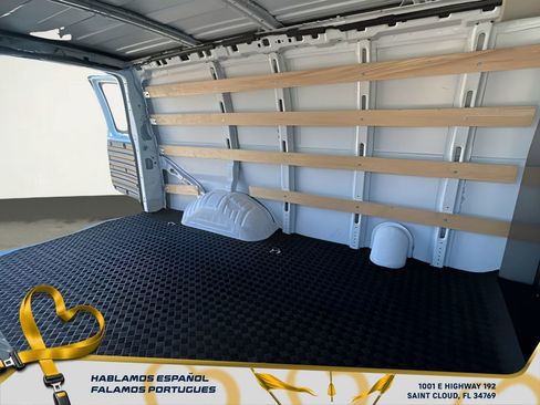 Used 2024 Chevrolet Express 2500 w/ Driver Convenience Package image 28