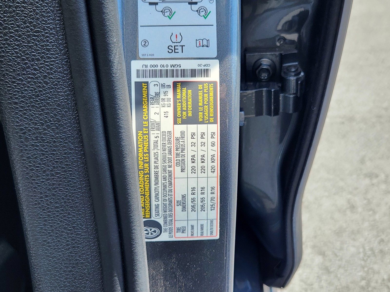 Used 2021 Volkswagen Golf 4-Door FWD image 23