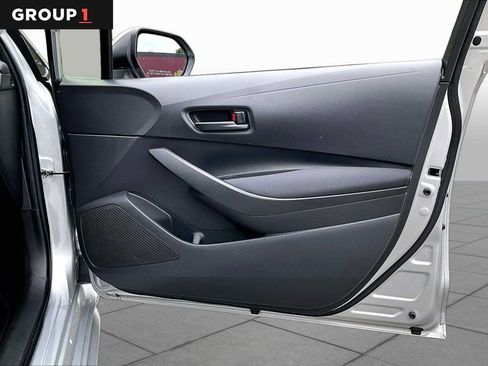 Used 2024 Toyota Corolla LE FWD image 23