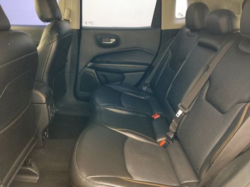 Used 2020 Jeep Compass Limited FWD image 18