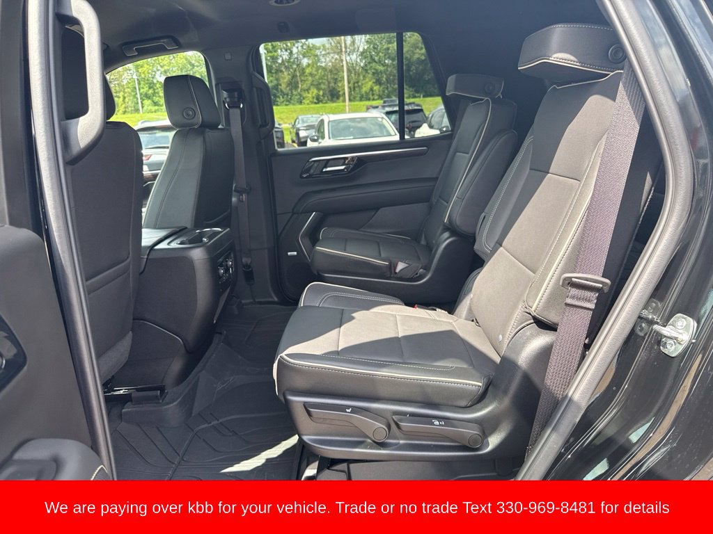 Used 2025 Chevrolet Tahoe Premier AWD/4WD image 45