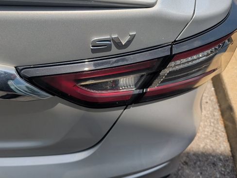 Used 2020 Nissan Maxima 3.5 SV w/ Floor Mat Group FWD image 4
