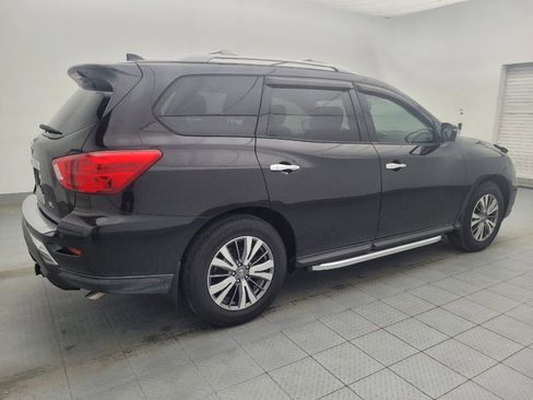Used 2019 Nissan Pathfinder SL w/ Cargo Package image 10