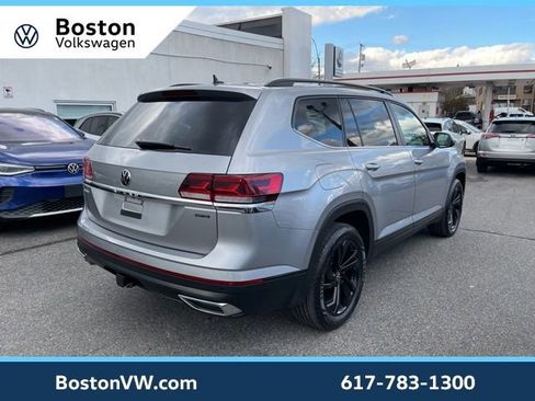 Used 2023 Volkswagen Atlas SE image 4