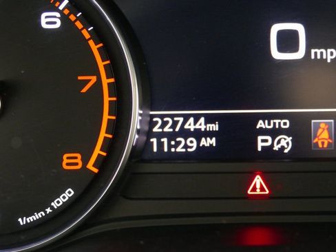 Used 2024 Audi A5 2.0T Premium image 16