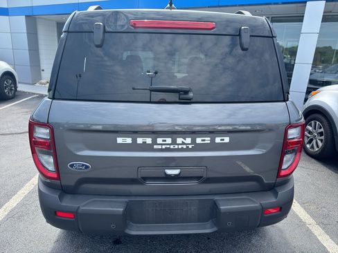 Used 2025 Ford Bronco Sport Outer Banks AWD/4WD image 5