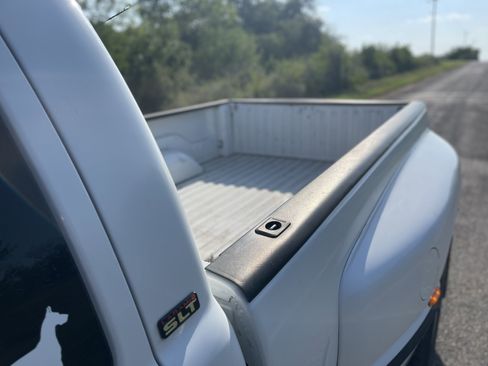 Used 1999 Dodge Ram 3500 Truck ST image 5